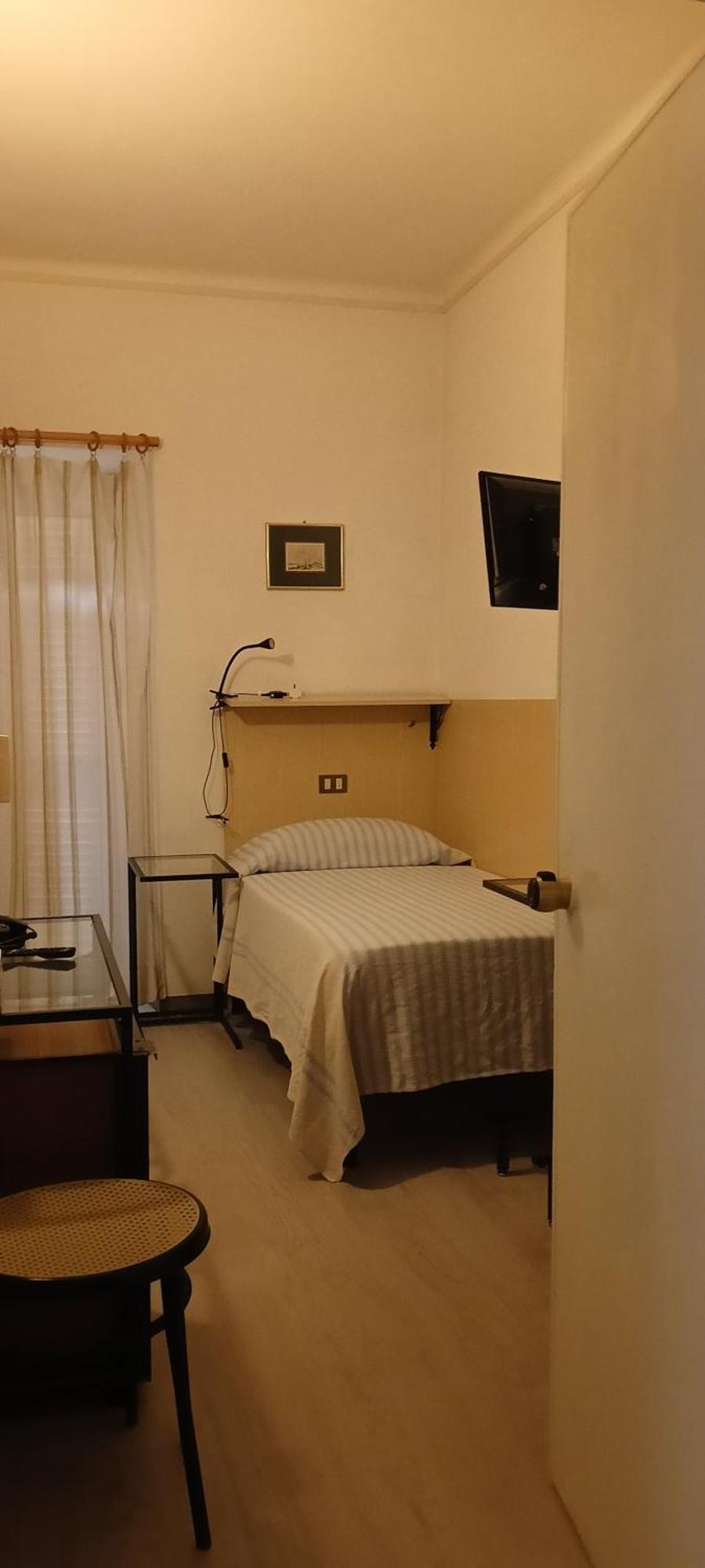 Piccolo Hotel Holiday Center ฟีนาเลลีกูเร ภายนอก รูปภาพ